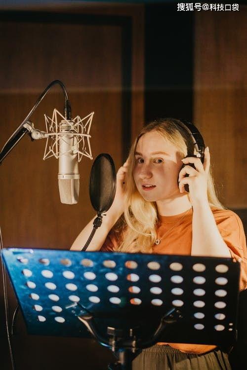 明眸国产配音视频下载,沉浸式视听盛宴，感受国配音魅力